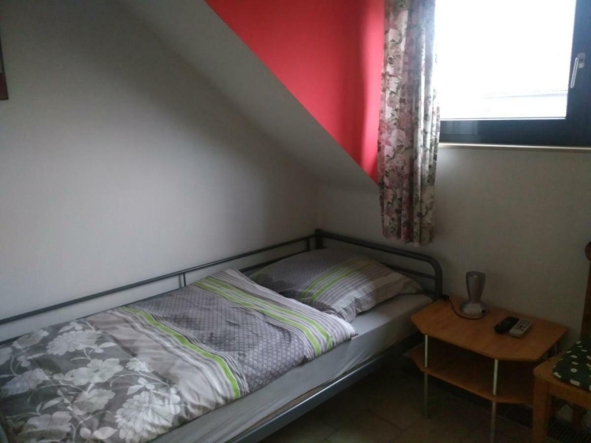 Bea'S Monteurzimmer Seckach ภายนอก รูปภาพ