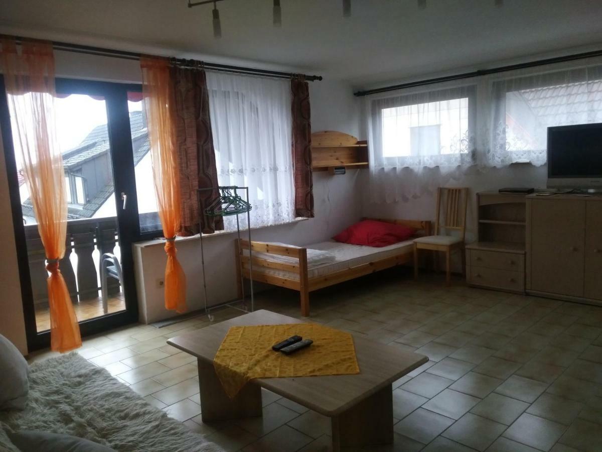 Bea'S Monteurzimmer Seckach ภายนอก รูปภาพ