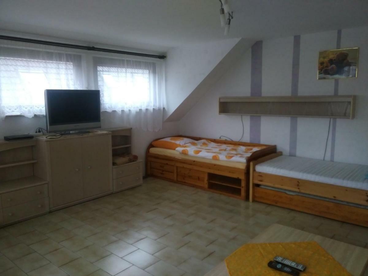 Bea'S Monteurzimmer Seckach ภายนอก รูปภาพ