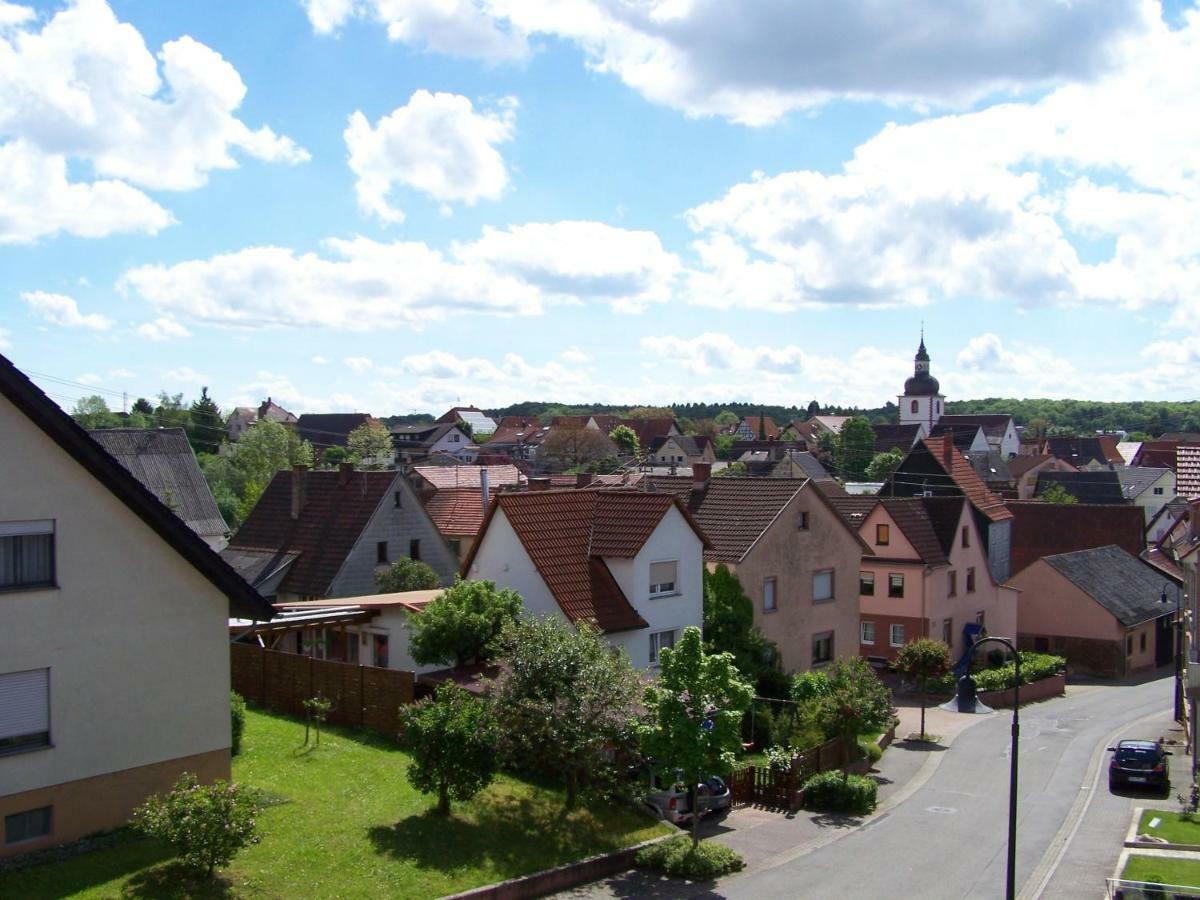 Bea'S Monteurzimmer Seckach ภายนอก รูปภาพ